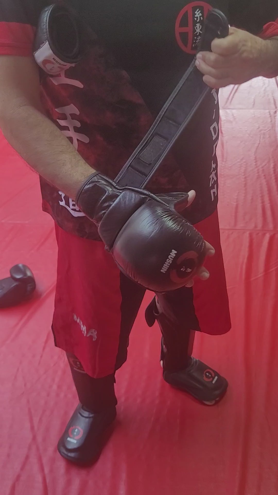 Guantes Híbridos de MMA 100% Piel Genuina (Protección Sparring) – Mushin Combat Gear